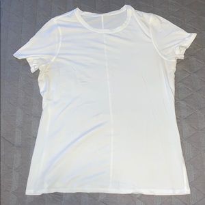 Lulu white tshirt